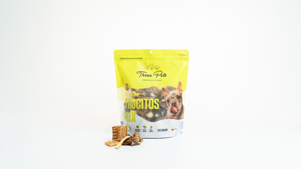 THREE PETS DOG SNACK BOLSA TROCITOS MIX X 50 UNDS 620 GR